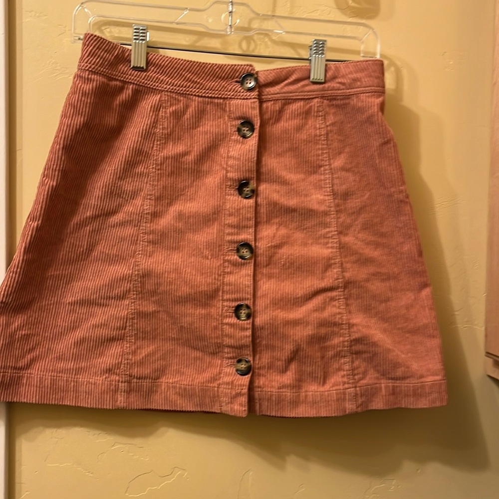 Super cute corduroy skirt size 4